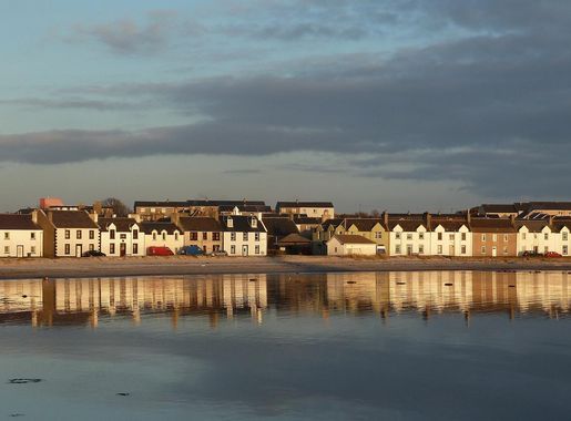 File:Port Ellen - Islay - panoramio.jpg - Wikimedia Commons