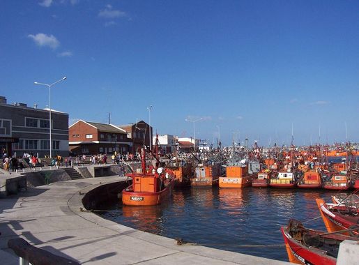 File:Puerto-mar-del-plata.JPG - Wikimedia Commons
