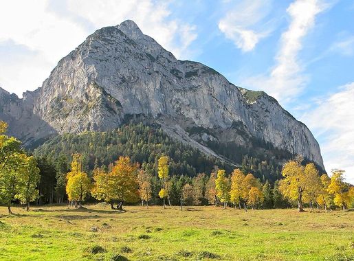 Datei:Karwendel Ahornboden 2010-10.jpg – Wikipedia