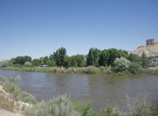File:Expedition Island Green River Wyoming.jpeg - Wikipedia