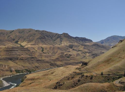 File:Snake-river-near-dug-bar-hells-canyon-07242011-rogermpeterson  (6096632223).jpg - Wikipedia