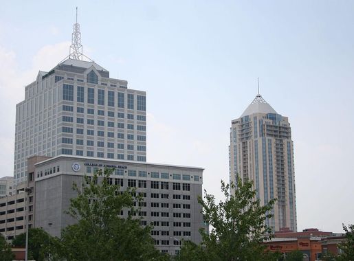 File:VA Beach Town Center.jpg - Wikipedia