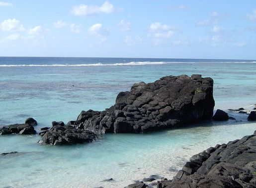 File:Black Rock (Tuoro) (souls leave for Avaiki), Rarotonga, Cook  Islands.jpg - Wikimedia Commons