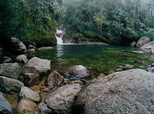 File:Poço do maromba Itatiaia.jpg - Wikimedia Commons