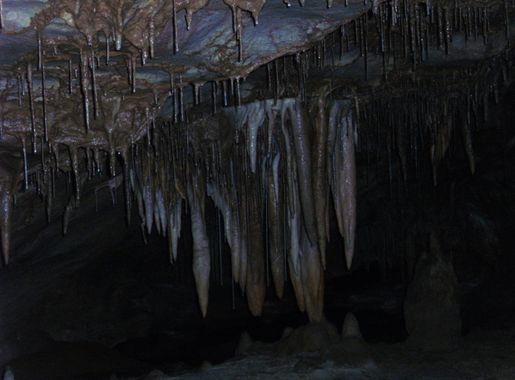 File:From inside the Marble Cave in Gadime,municipality of Lipjan 26.JPG -  Wikimedia Commons