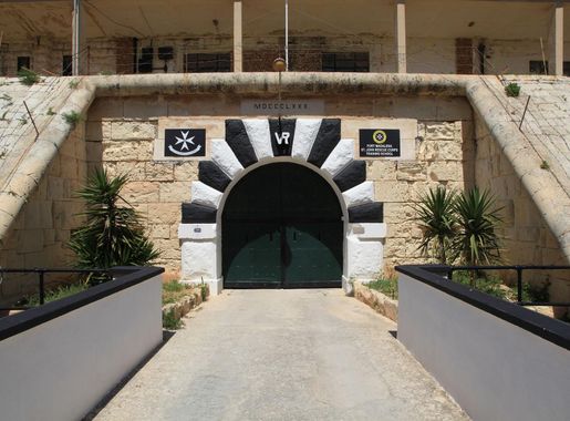 File:Malta - Swieqi - Triq il-Madliena - Fort Madliena 03 ies.jpg -  Wikimedia Commons