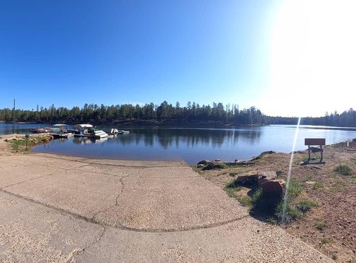 File:Woods Canyon Lake.jpg - Wikimedia Commons