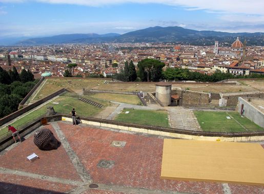 File:Forte belvedere, vista su firenze dalle terrazze 02.JPG - Wikimedia  Commons