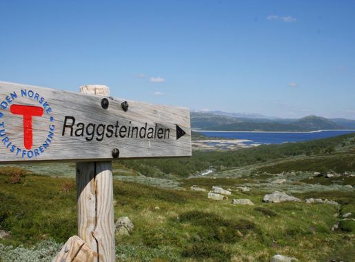 File:Raggsteindalen 2006 sign.JPG - Wikimedia Commons