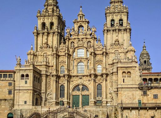 File:Catedral de Santiago de Compostela agosto 2018 (cropped).jpg -  Wikipedia