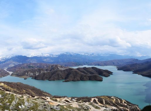 File:Panoramic view of Lake Bovilla, Tirana, Albania.jpg - Wikimedia Commons