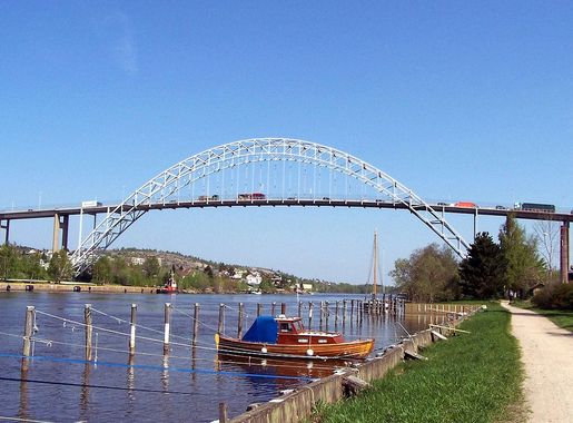 File:Fredrikstad BridgeacrossGlomma01.JPG - Wikipedia