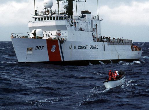 CGC ESCANABA (WMEC 907)