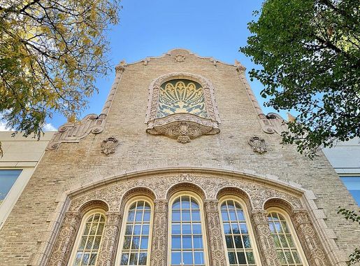 File:Capitol Theater, State Street, Madison, WI (52733355527).jpg -  Wikimedia Commons