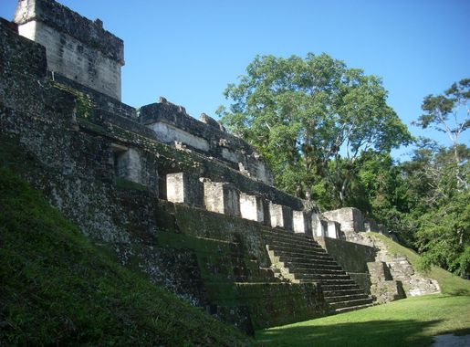 File:Tikal, Central Acropolis 01.jpg - Wikimedia Commons