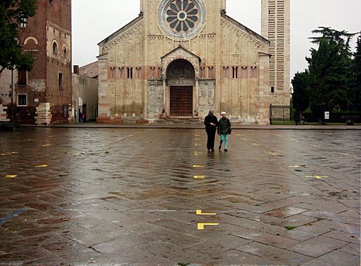 File:Piazza and facade of San Zeno - Verona 2016.jpg - Wikimedia Commons