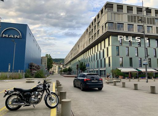 File:Puls 5, Giessereihalle, Zürich West, Switzerland (Ank Kumar, Infosys  Limited) 01.jpg - Wikimedia Commons