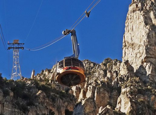 File:Palm Springs Aerial Tramway, CA 2-7-14 (16483647985).jpg - Wikipedia