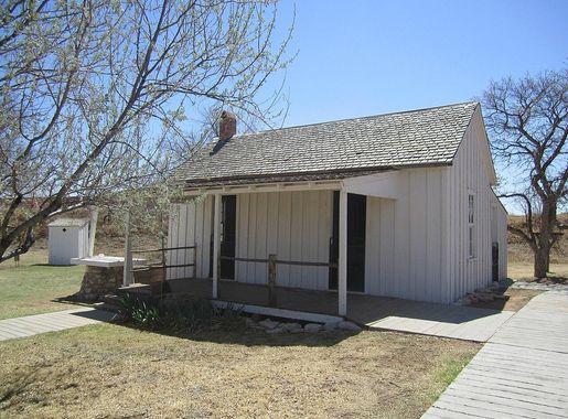 File:Box and Strip House, NHRC, Lubbock, TX IMG 1615.JPG - Wikimedia Commons