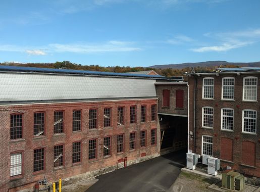 File:Mass MOCA external 2.jpg - Wikimedia Commons