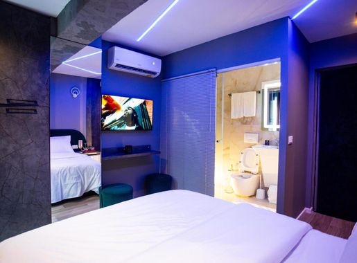 The Bubbles - Jacuzzi Hotel Tirana: 3 star Hotel with a Minimum Price  4038ALL| UPDATED FOR 2024 | hotels-al.net