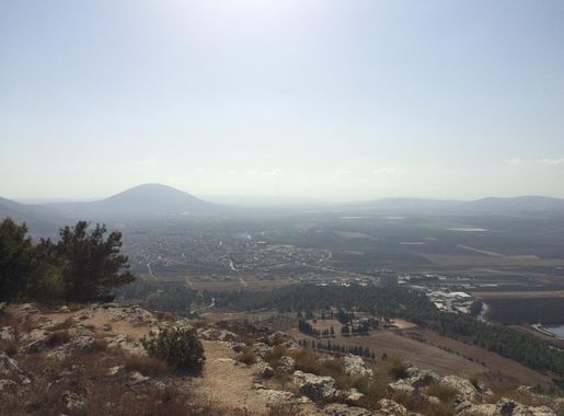 File:View on Mount Tabor from Mount Precipice.jpg - Wikimedia Commons