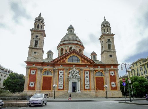 File:Basilica di Santa Maria Assunta di Carignano, Genova, 2010.jpg -  Wikipedia
