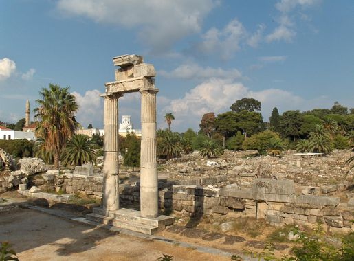 File:Western archeological site Kos town.jpg - Wikimedia Commons