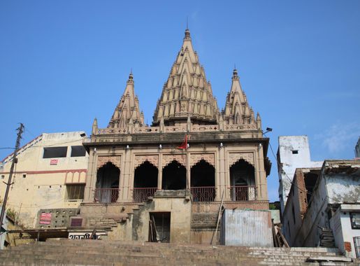 File:Assi ghat banaras mandiro ka seher.jpg - Wikimedia Commons