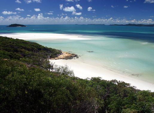 File:Whitsunday Island - Whitehaven Beach 01.jpg - Wikimedia Commons