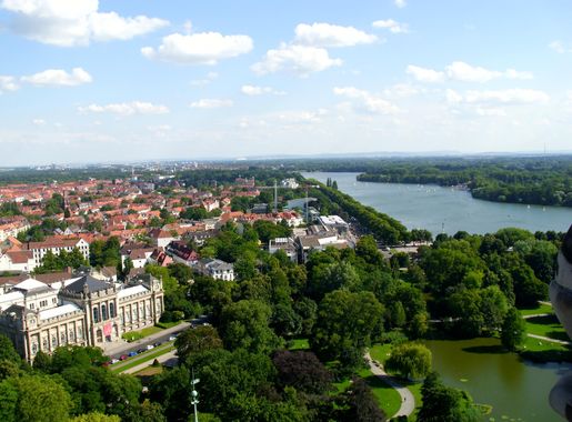 File:Maschsee Hannover.jpg - Wikimedia Commons