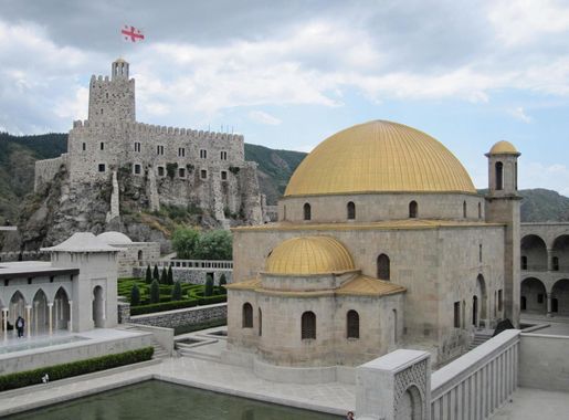 File:Rabati, Akhaltsikhe Fortress Museum 09.JPG - Wikimedia Commons