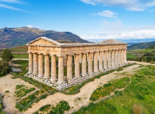 File:Segesta AncientGreekTemple 0932.jpg - Wikimedia Commons