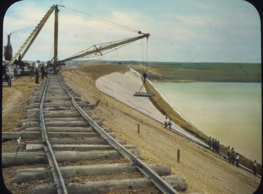 File:Belle Fourche Project - Dam, Upstream Face - placing the paving -  South Dakota - NARA - 294654.jpg - Wikimedia Commons