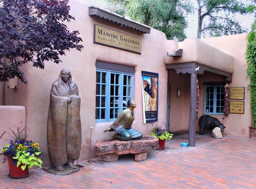 File:Manitou Galleries - 225 Canyon Road, Santa Fe, NM, USA - panoramio  (2).jpg - Wikimedia Commons