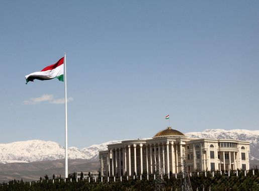 Файл:Palace of Nations and the Flagpole, Dushanbe, Tajikistan.JPG —  Википедиа нэвтэрхий толь