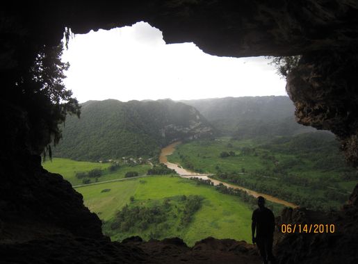 File:Cueva Ventana.jpg - Wikimedia Commons