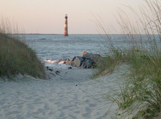 File:Charleston South Carolina-Morris Island Lighthouse from Folly Island-20060428172849.jpg  - Wikimedia Commons