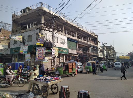 File:Neelam Cinema Chowk 3.jpg - Wikimedia Commons