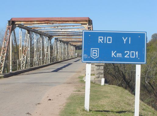 Archivo:Puente Sarandi del yi.jpg - Wikipedia, la enciclopedia libre