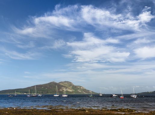 File:Holy Isle from Lamlash.jpg - Wikimedia Commons