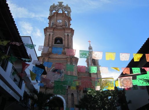 Archivo:Church of Our Lady of Guadalupe, Puerto Vallarta (2014) - 03.JPG -  Wikipedia, la enciclopedia libre