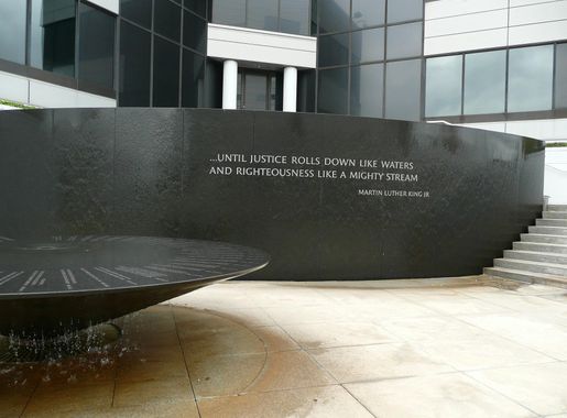 File:The Civil Rights Memorial, Montgomery, AL.jpg - Wikipedia