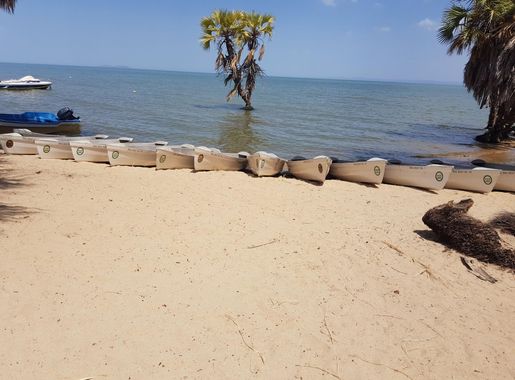File:Lake Turkana Kenya.jpg - Wikimedia Commons