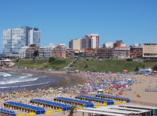 File:Mar-del-plata.JPG - Wikimedia Commons