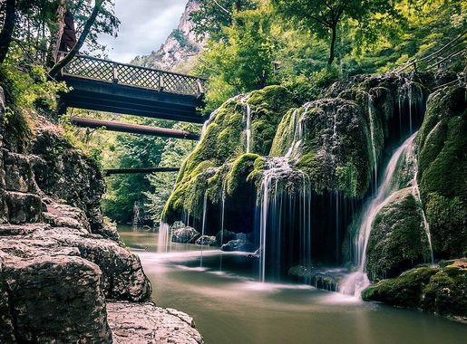 File:Bigar Waterfall Romania Travel Photography (225471007).jpeg -  Wikimedia Commons