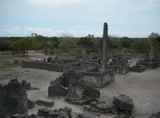 File:Kaole Ruins in Bagamoyo, Tanzania.jpg - Wikimedia Commons