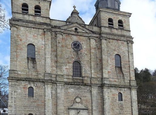 File:Malmedy Cathedral 01.jpg - Wikimedia Commons