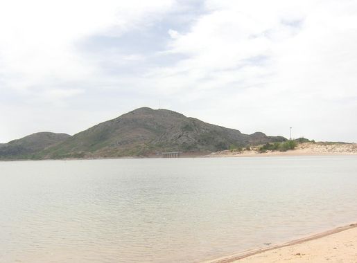 File:Lake-Altus-OK-4-11.jpg - Wikimedia Commons