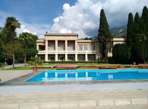 Файл:Никитский Ботанический парк.jpg — Википедия